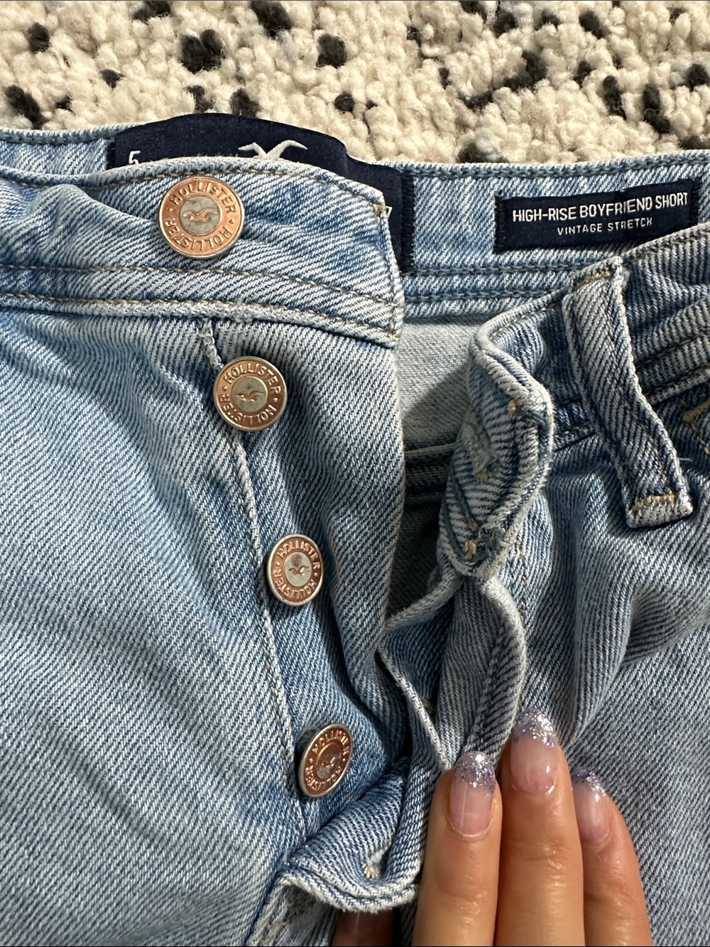 Hollister Light Wash Distressed Denim Jeans Y2K Vintage Aesthetic Size 5 -w27 - Picture 3 of 7